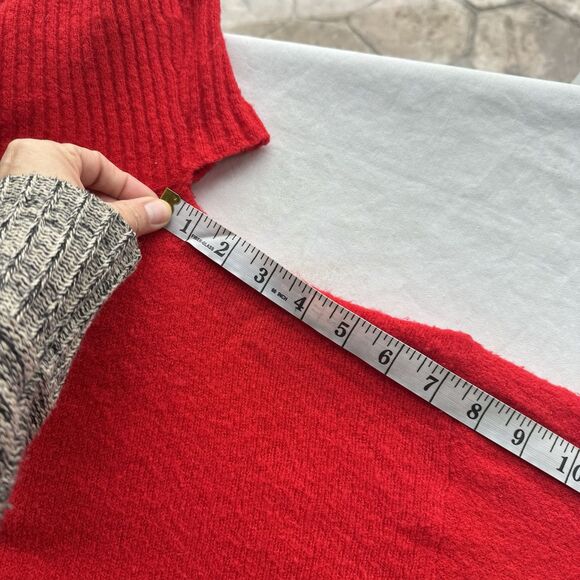 Honey Belle Women's Sweater Sz Small Off Shoulder Cut Out Turtleneck Red Ribbed - Picture 15 of 16